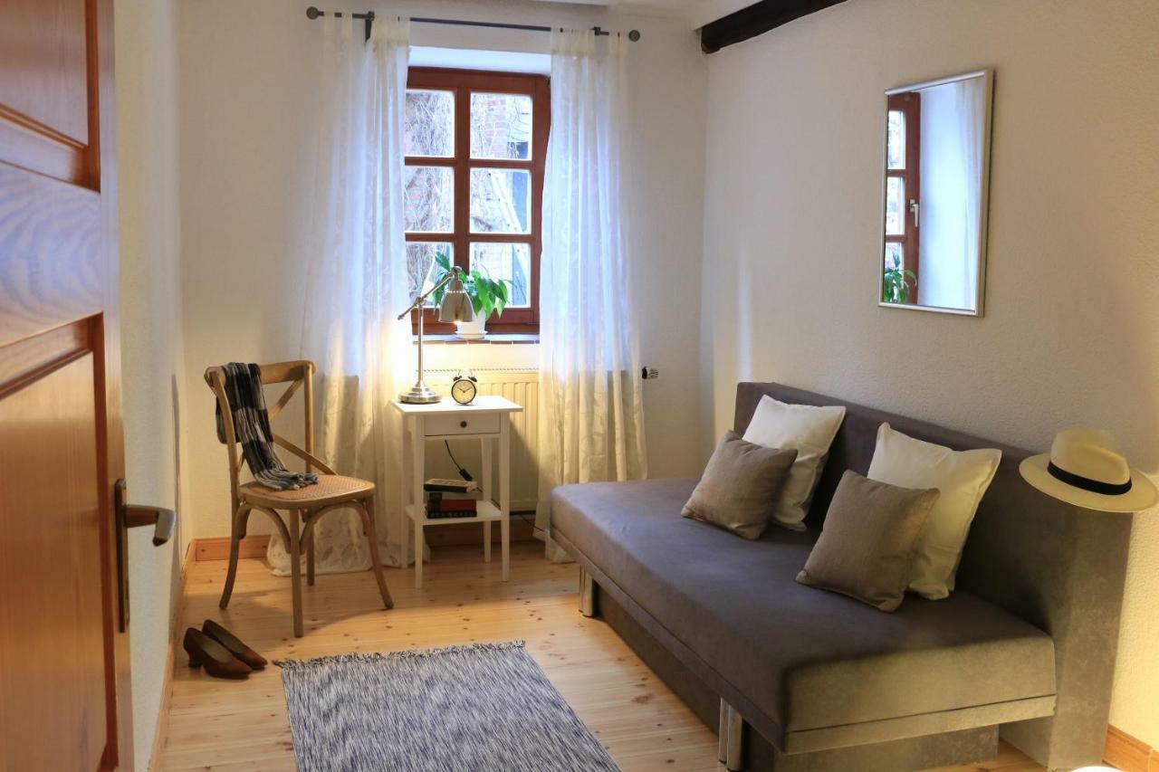 Alte Pfarre Gudensberg Apartment Ngoại thất bức ảnh