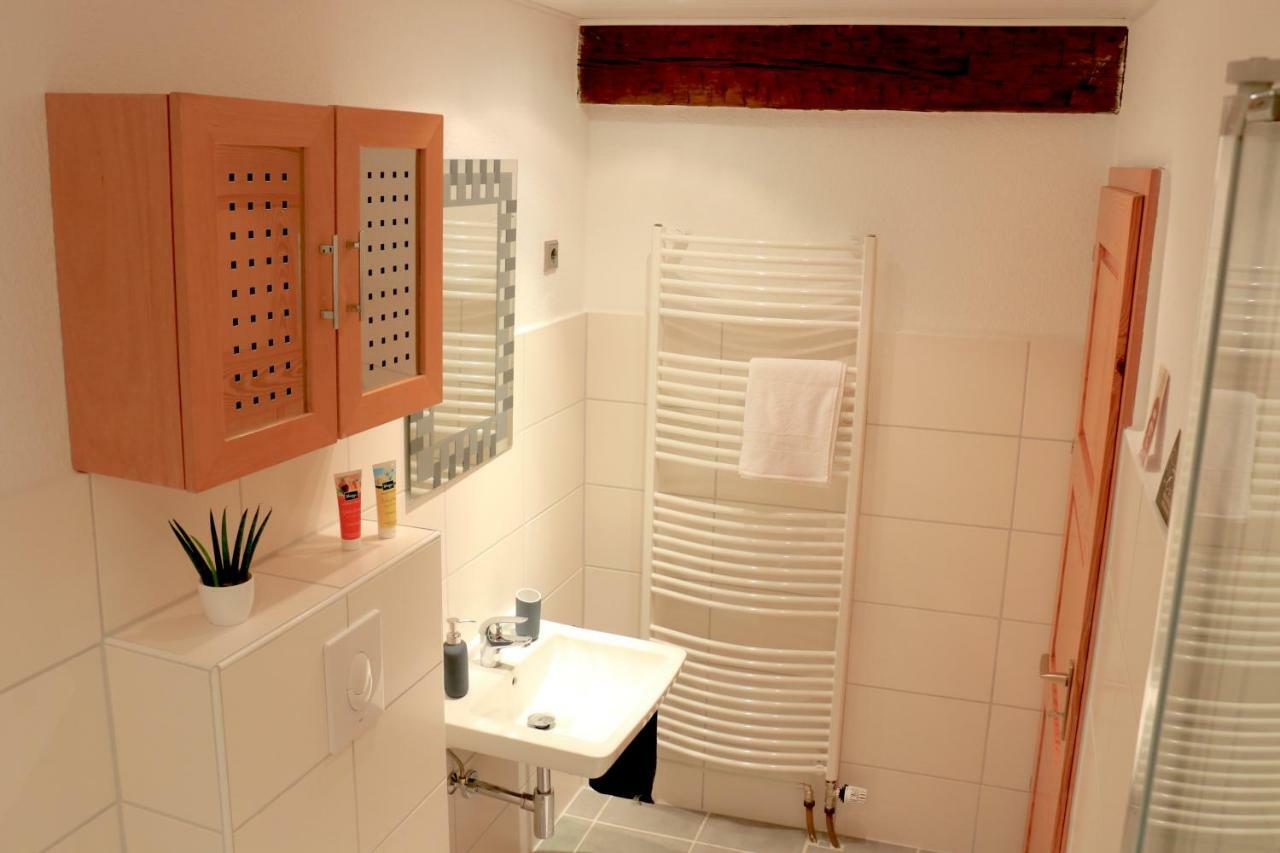 Alte Pfarre Gudensberg Apartment Ngoại thất bức ảnh